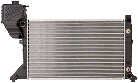 CU2796 Spectra Premium Radiator Spectra Premium Canada