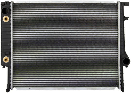 CU975 Spectra Premium Radiator Spectra Premium Canada