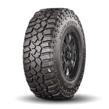 Load image into Gallery viewer, 170162035 LT265/70R17 Cooper Evolution M-T 121Q Cooper Tires Canada