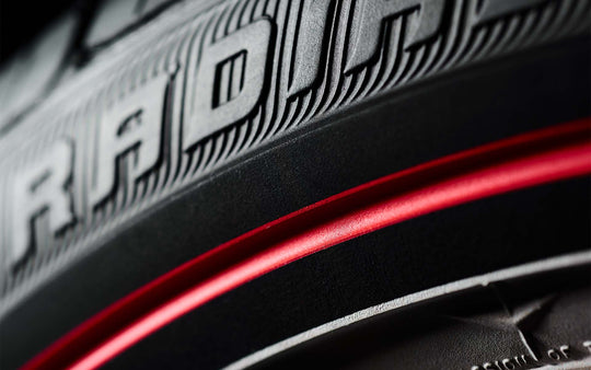 03117065 245/40R20XL Vogue Custom Built Radial White/Red Stripe 99V Vogue Tires Canada