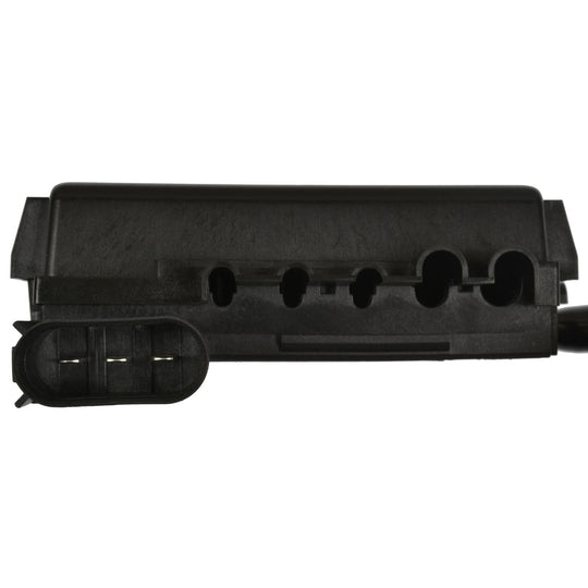 DCP101 Standard Import Battery Power Distribution Box Standard Import Canada