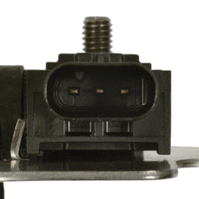 Charger l'image dans la galerie, DPS121 Standard Ignition Diesel Particulate Filter (DPF) Pressure Sensor Standard Ignition Canada