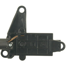 Load image into Gallery viewer, DS-2113 Standard Ignition Cruise Control Switch Standard Ignition Canada