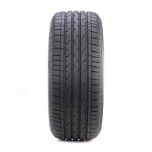 Load image into Gallery viewer, 014149 235/65R17 Bridgestone Dueler H/P Sport 104V Bridgestone Tires Canada
