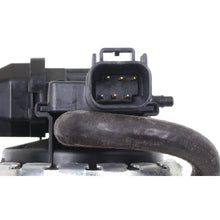 Charger l'image dans la galerie, EGV1057 Standard Ignition Exhaust Gas Recirculation (EGR) Valve Standard Ignition Canada