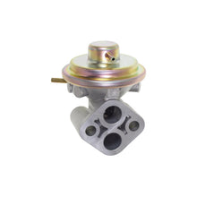 Load image into Gallery viewer, EGV1065 Standard Import Exhaust Gas Recirculation (EGR) Valve Standard Import Canada