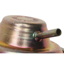 Load image into Gallery viewer, EGV1129 Standard Import Exhaust Gas Recirculation (EGR) Valve Standard Import Canada