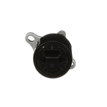 Load image into Gallery viewer, EGV691 Standard Ignition Exhaust Gas Recirculation (EGR) Valve Standard Ignition Canada