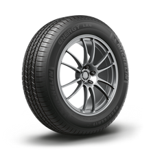 Load image into Gallery viewer, 25622 245/60R17 Michelin Energy LX4 108T Michelin Tires Canada