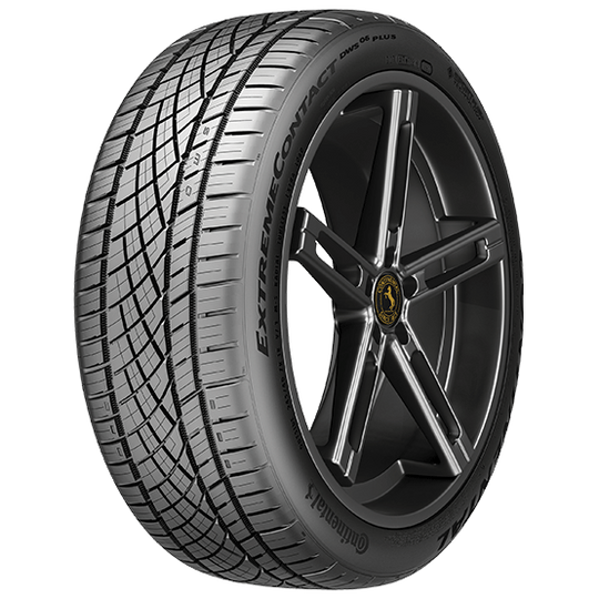 15572900000 235/50ZR18 Continental ExtremeContact DWS06 PLUS 97W Continental Tires Canada