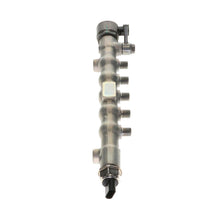 Load image into Gallery viewer, FIR22 Standard Ignition Fuel Injector Rail Standard Ignition Canada