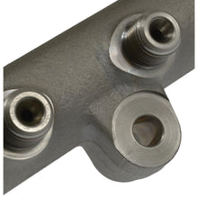 Load image into Gallery viewer, FIR7 Standard Ignition Fuel Injector Rail Standard Ignition Canada