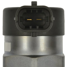 Load image into Gallery viewer, FIR8 Standard Ignition Fuel Injector Rail Standard Ignition Canada