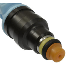 Load image into Gallery viewer, FJ228 Standard Ignition Fuel Injector Standard Ignition Canada