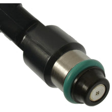 Load image into Gallery viewer, FJ977 Standard Ignition Fuel Injector Standard Ignition Canada