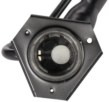 Charger l'image dans la galerie, FN618 Spectra Premium Fuel Filler Neck Spectra Premium Canada