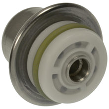 Load image into Gallery viewer, FPD63 Standard Ignition Fuel Injection Pressure Damper Standard Ignition Canada