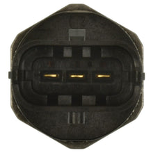 Load image into Gallery viewer, FPS82 Fuel Pressure Sensor Standard Import Canada