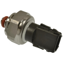 Load image into Gallery viewer, FPS90 Fuel Pressure Sensor Standard Import Canada