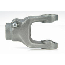Charger l'image dans la galerie, 1372 Power Take Off (PTO) Quick Disconnect Yoke MOOG Driveline Products Canada