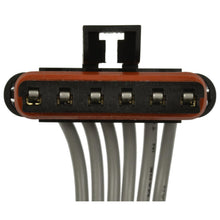 Load image into Gallery viewer, HTC103 Standard Ignition HVAC Blower Motor Resistor Connector Standard Ignition Canada