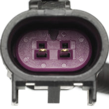 Charger l'image dans la galerie, IFL025 Standard Ignition Diesel Exhaust Fluid (DEF) Injector Feed Line Standard Ignition Canada