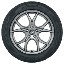 Load image into Gallery viewer, 110115355 235/50R21 Yokohama Iceguard IG53 101T Yokohama Tires Canada
