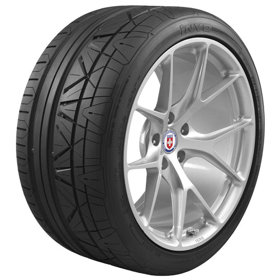 202920 245/35R20XL Nitto Invo 95W Nitto Tires Canada