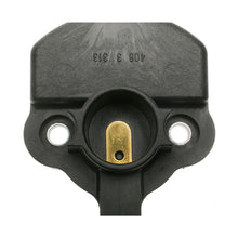 Load image into Gallery viewer, JR-136 Standard Import Distributor Rotor Standard Import Canada