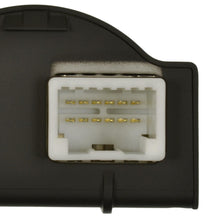 Load image into Gallery viewer, LDS28 Standard Ignition Lane Departure System Camera Standard Ignition Canada