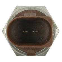 Charger l'image dans la galerie, LS-354 Standard Import Back Up Light Switch Standard Import Canada