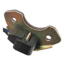Load image into Gallery viewer, LX-548 Standard Import Distributor Ignition Pickup Standard Import Canada