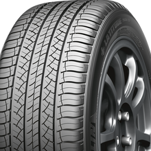 Load image into Gallery viewer, 43880 245/60R18 Michelin Latitude Tour HP 105V Michelin Tires Canada