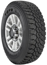 Charger l'image dans la galerie, 312200 LT265/70R18 Toyo M-55 124/121Q Toyo Tires Canada
