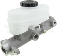 Charger l'image dans la galerie, M390265 Brake Master Cylinder Dorman - First Stop Canada