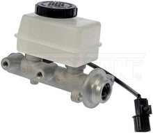 Charger l'image dans la galerie, M390357 Brake Master Cylinder Dorman - First Stop Canada