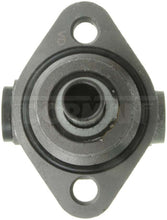 Charger l'image dans la galerie, M39147 Brake Master Cylinder Dorman - First Stop Canada