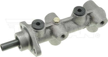 Charger l'image dans la galerie, M39147 Brake Master Cylinder Dorman - First Stop Canada