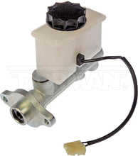 Charger l'image dans la galerie, M39654 Brake Master Cylinder Dorman - First Stop Canada