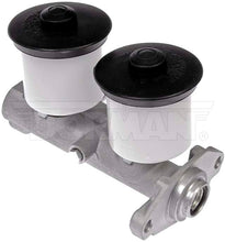 Charger l'image dans la galerie, M39716 Brake Master Cylinder Dorman - First Stop Canada