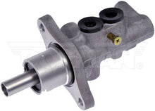 Charger l'image dans la galerie, M630075 Brake Master Cylinder Dorman - First Stop Canada