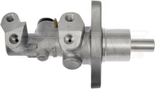 Charger l'image dans la galerie, M630076 Brake Master Cylinder Dorman - First Stop Canada