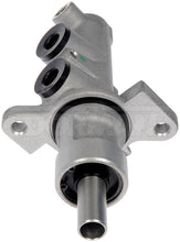 Charger l'image dans la galerie, M630176 Brake Master Cylinder Dorman - First Stop Canada