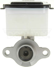 Charger l'image dans la galerie, M630377 Brake Master Cylinder Dorman - First Stop Canada