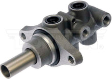 Charger l'image dans la galerie, M630567 Brake Master Cylinder Dorman - First Stop Canada