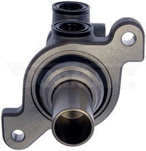 Load image into Gallery viewer, M630658 Brake Master Cylinder Dorman - First Stop Canada