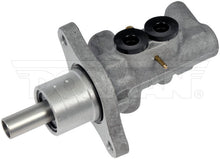 Charger l'image dans la galerie, M630902 Brake Master Cylinder Dorman - First Stop Canada