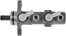 Charger l'image dans la galerie, M639054 Brake Master Cylinder Dorman - First Stop Canada