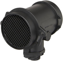 Charger l'image dans la galerie, MA104 Spectra Premium Mass Air Flow Sensor Spectra Premium Canada