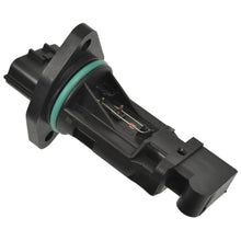Load image into Gallery viewer, MAS0257 Standard Import Mass Air Flow Sensor Standard Import Canada
